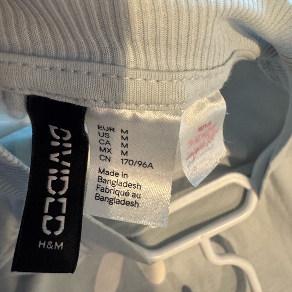 To All the Boys I’ve Loved Before x H&M. T-shirt - Picture 4 of 6